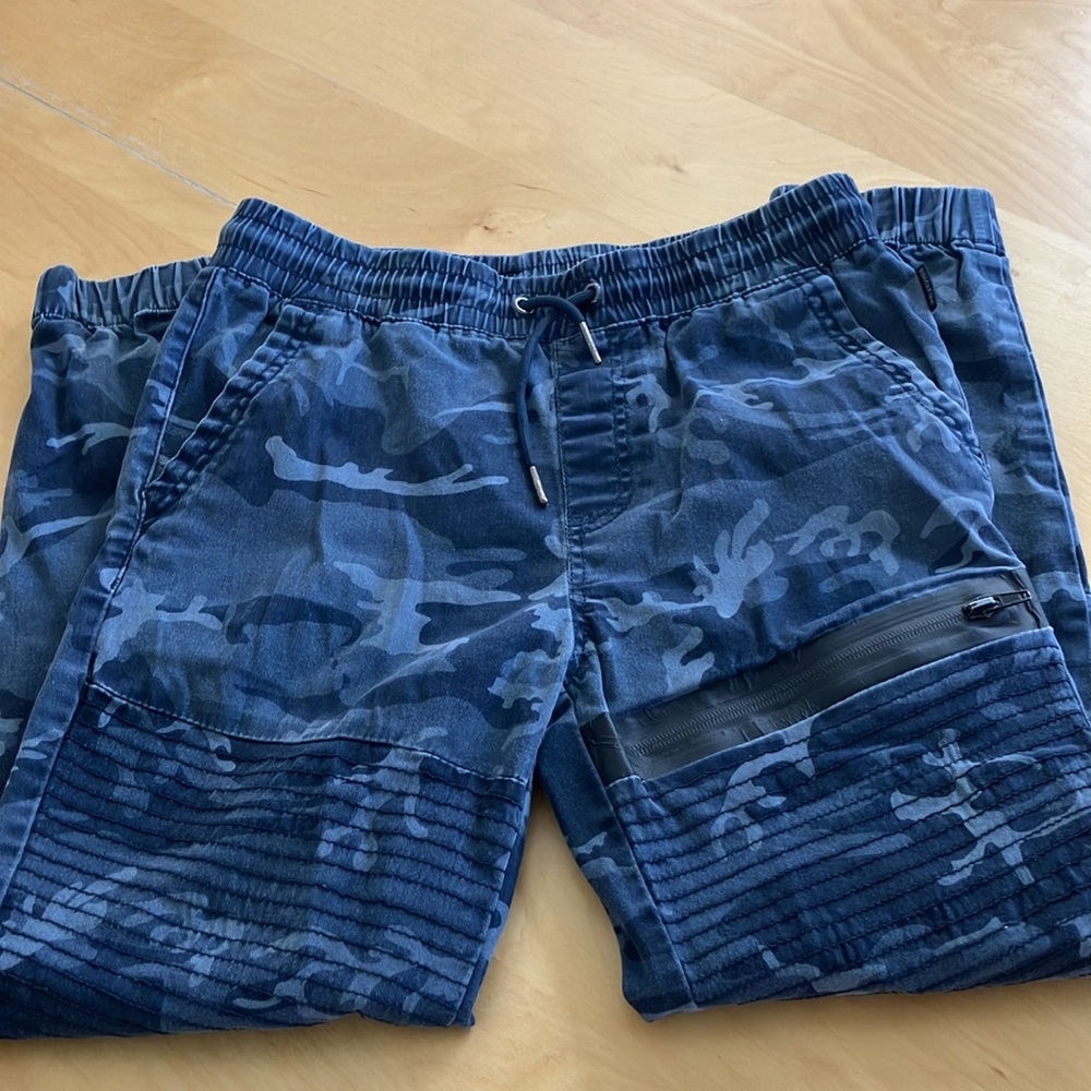 Ring of Fire grey camouflage joggers size L good used condition‎ - Picture 3 of 6